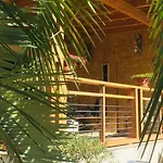 Le Clos Des Vignes